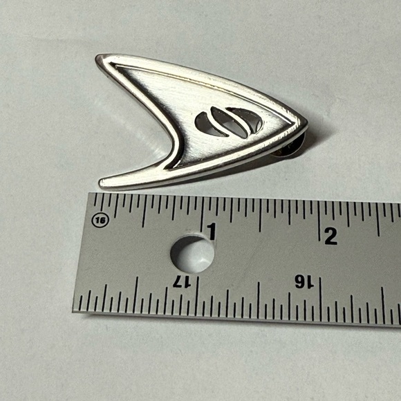 Cosplay The Next Generation Badge TNG Starfleet Division Science Pin Brooches - Picture 2 of 3